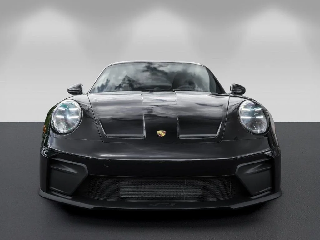 Used 2026 Jet Black Metallic Porsche GT3 image 8