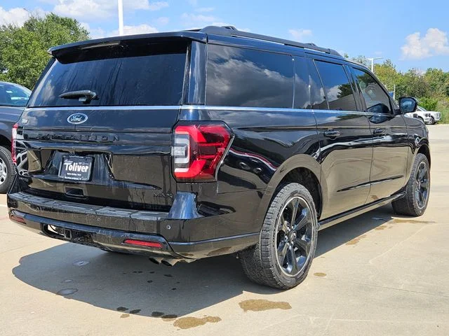 Used 2022 Black Metallic Ford Limited image 4