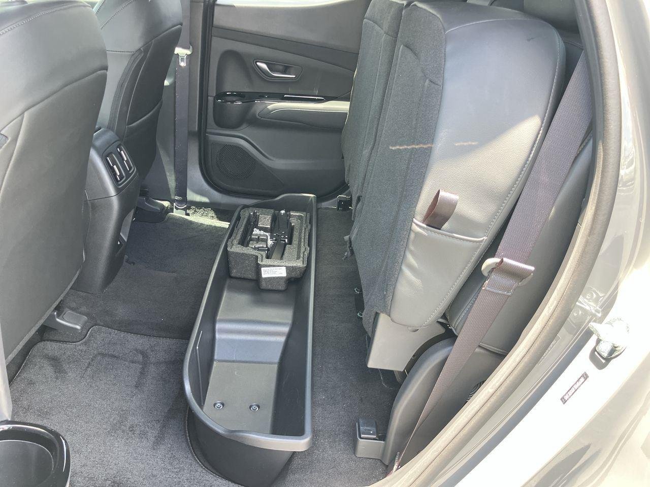 Used 2025 Gray (Hampton Gray) Hyundai XRT AWD Crew Cab image 26