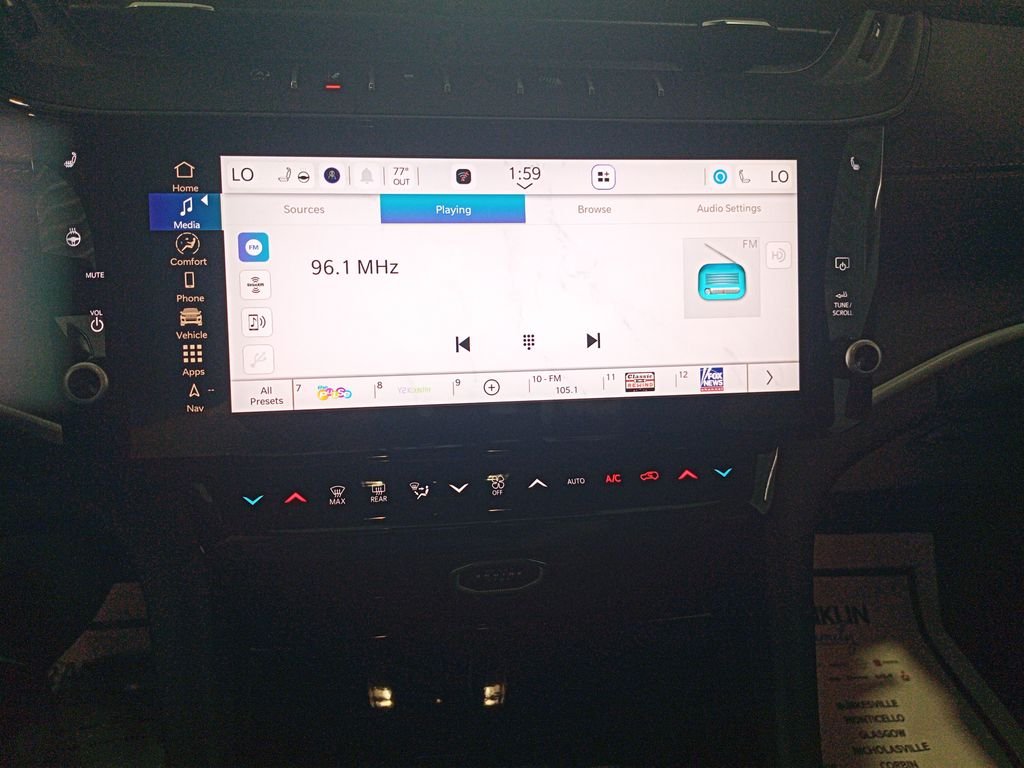 New 2026 Diamond Black Crystal Pearl-Coat Exterior Paint Jeep  image 21