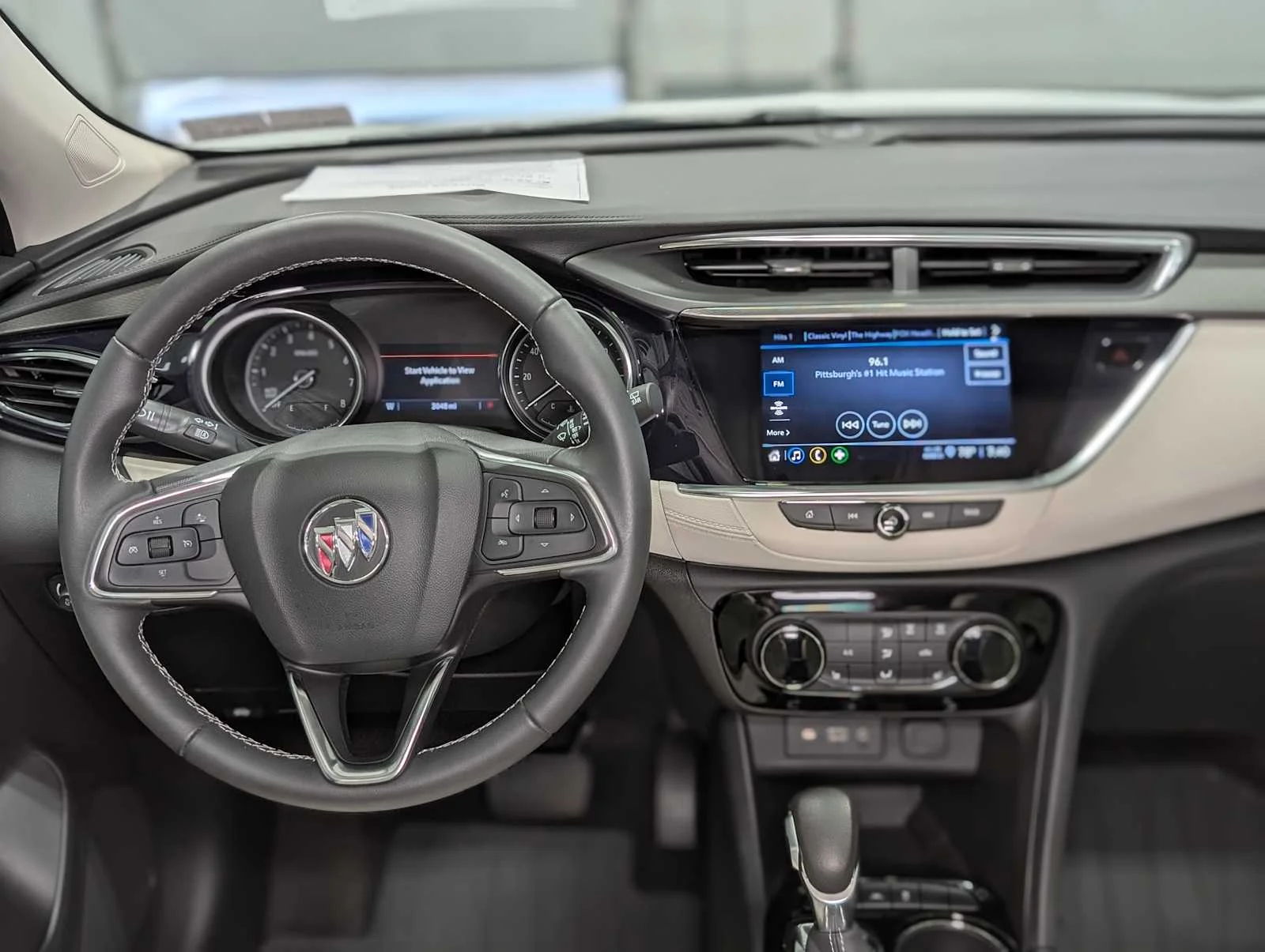 Used 2023 Summit White Buick Preferred image 5