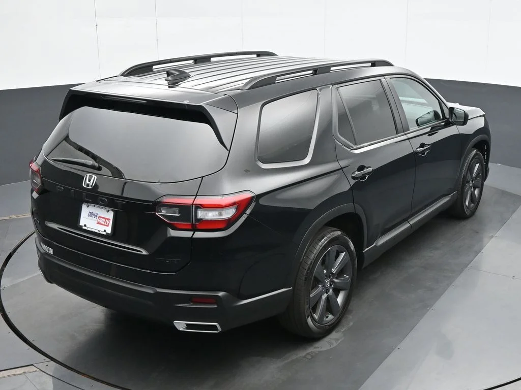 Used 2025 Black Honda Sport image 22