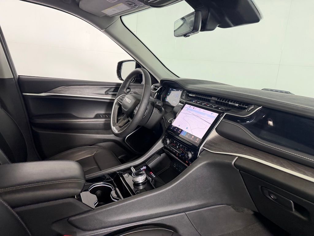 Used 2023 Black Jeep 4xe image 30