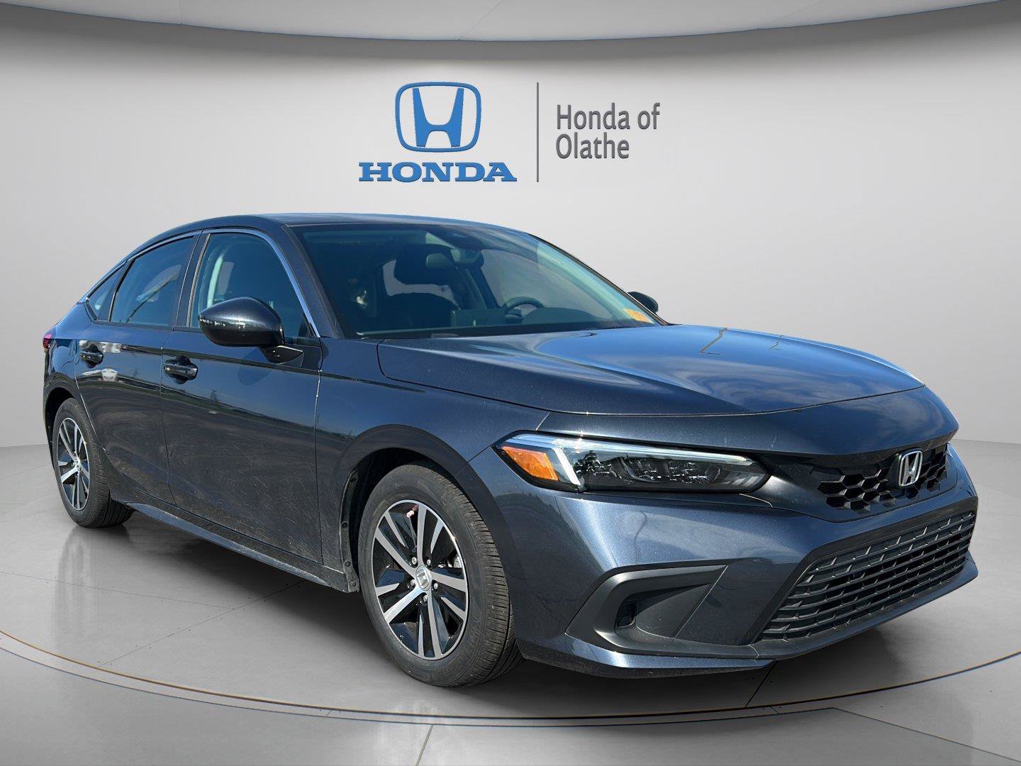 Certified Used 2024 Meteorite Gray Metallic Honda 2.0L LX image 12