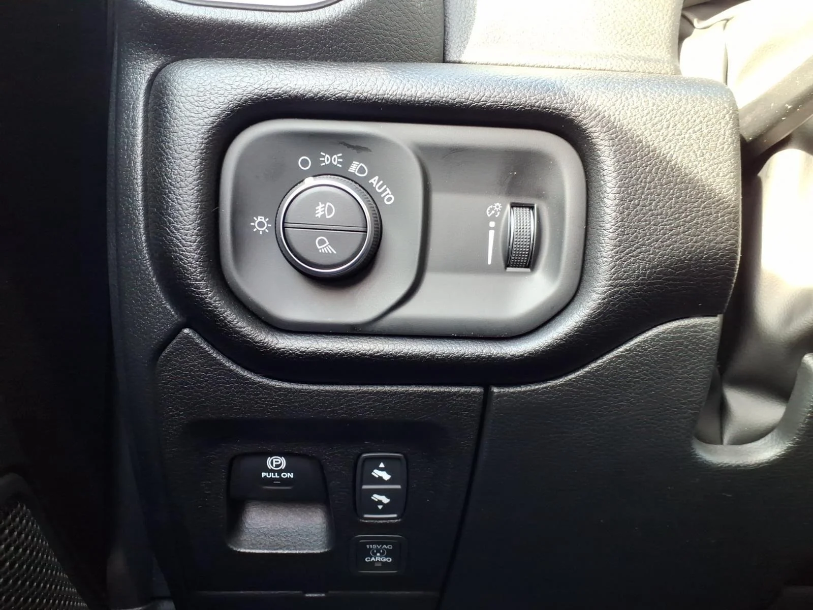 2026 RAM 1500 Big Horn/Lone Star - Photo 9