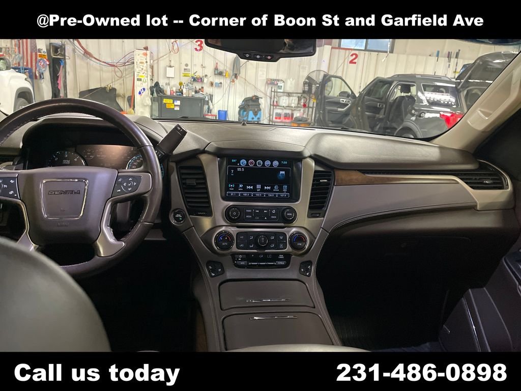 Used 2019 Blue GMC Denali image 18