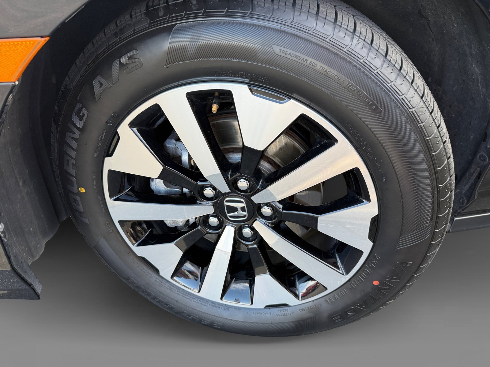 Used 2025 Crystal Black Pearl Honda EX-L image 9