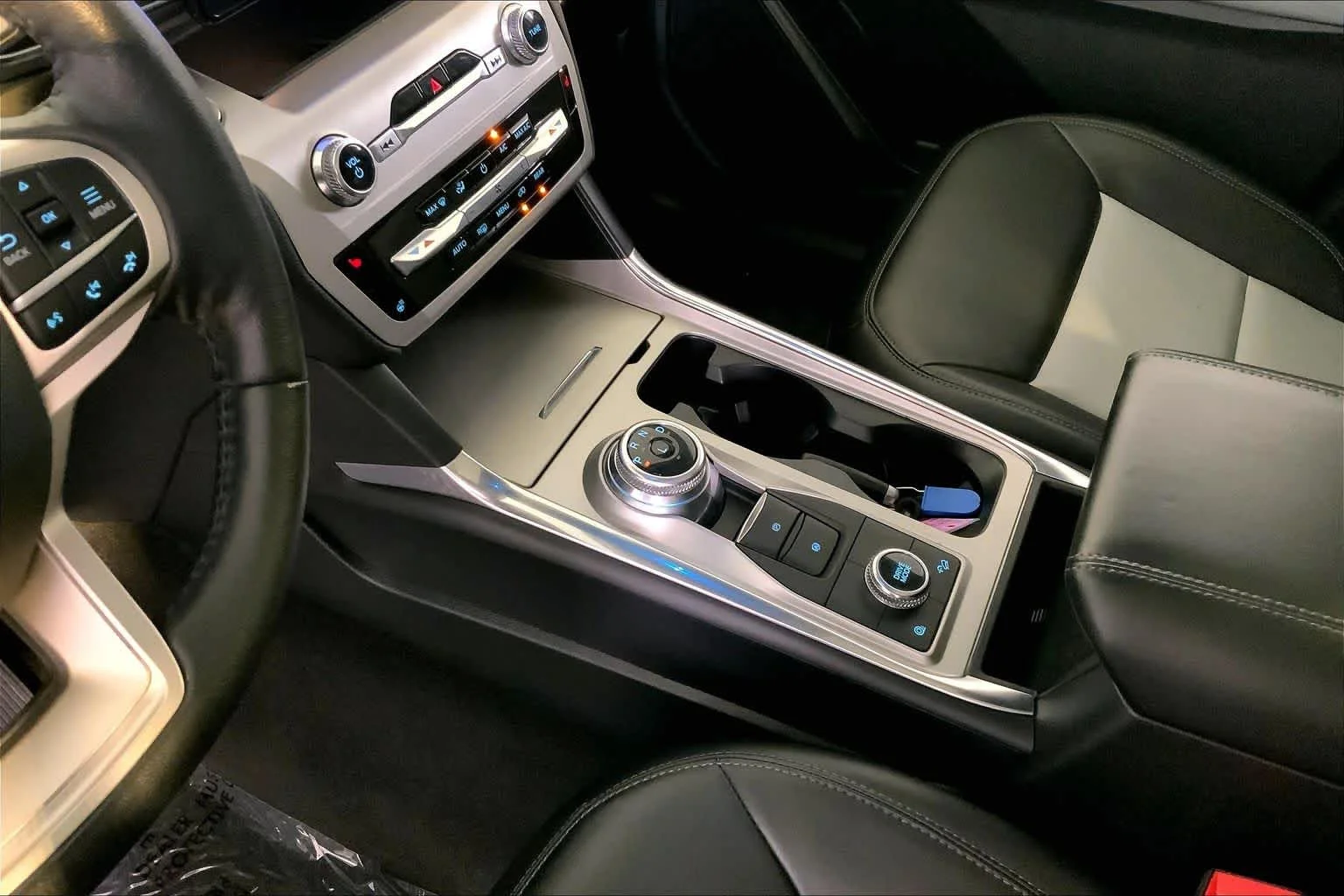 Used 2022 Agate Black Ford XLT image 17