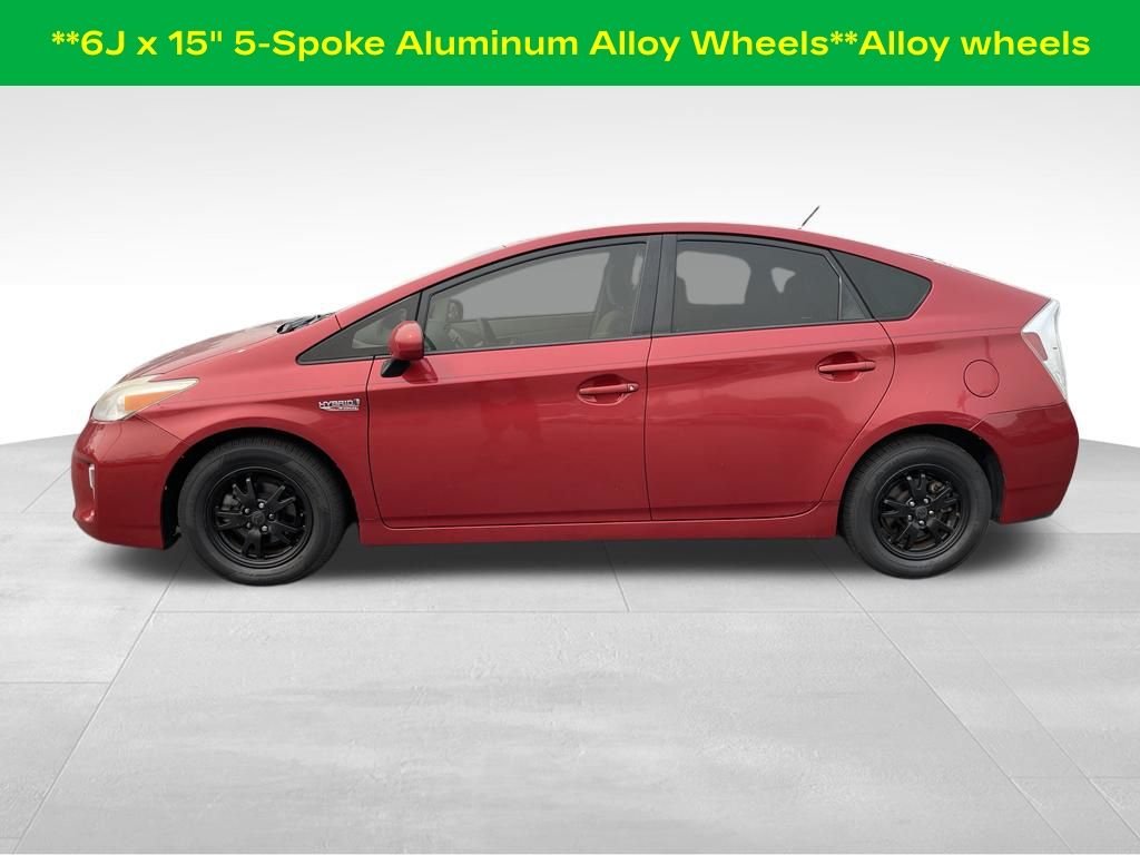 Used 2015 Barcelona Red Metallic Toyota One image 7