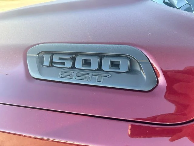 Used 2025 Red Ram Warlock image 20