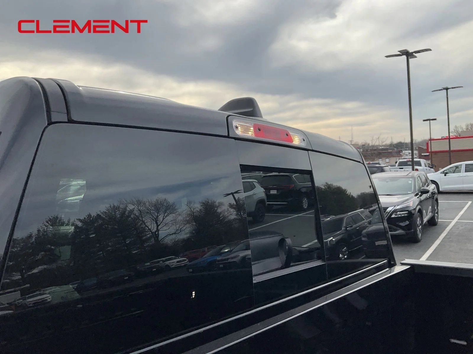 New 2026 Diamond Black Crystal Pearl-Coat Exterior Paint RAM Laramie image 15