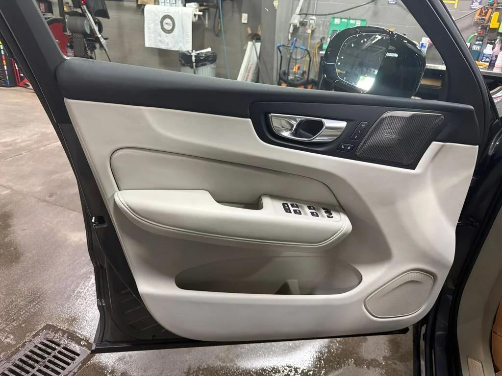 New 2027 Forest Lake Volvo Ultra image 11