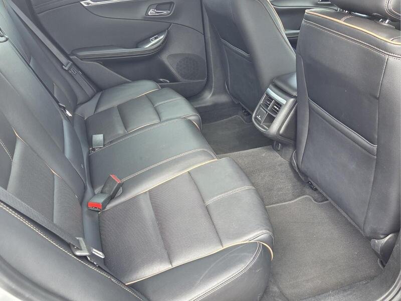 Used 2019 Silver Ice Metallic CHEVROLET 4dr Sdn Premier w/2LZ image 17