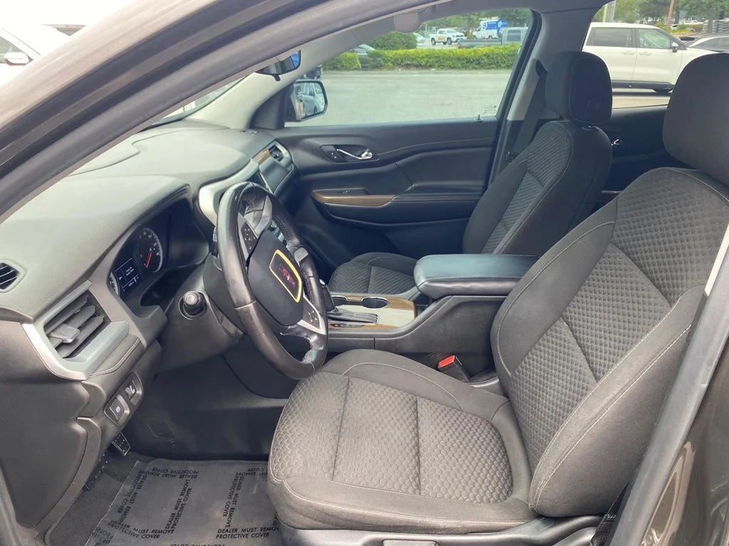 Used 2019 Gray GMC SLE-1 image 12