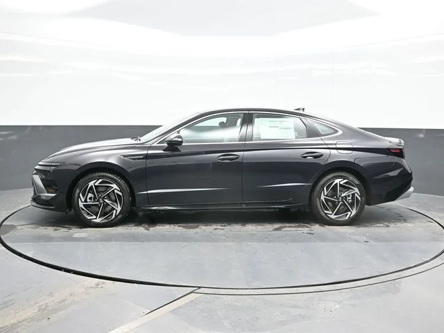 New 2026 Blue Hyundai SEL Sport image 4
