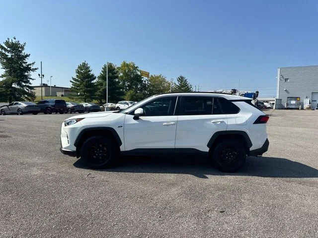 Used 2021 White Toyota XLE image 8