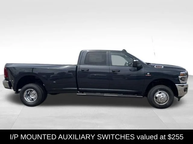 New 2026 Forged Blue Metallic Exterior Paint RAM Tradesman image 10
