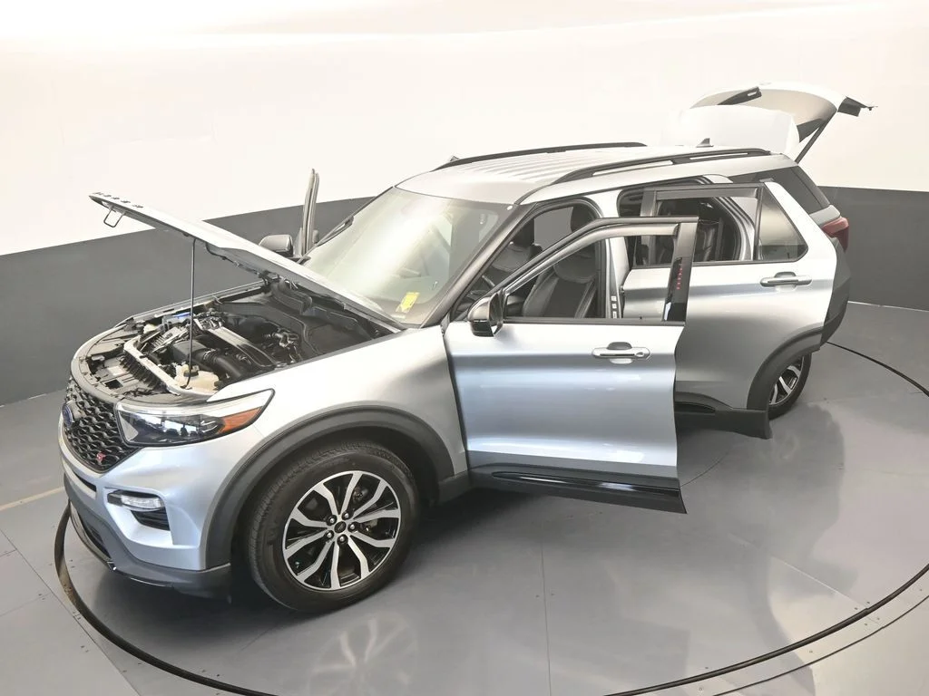2023 Ford Explorer ST - Photo 71