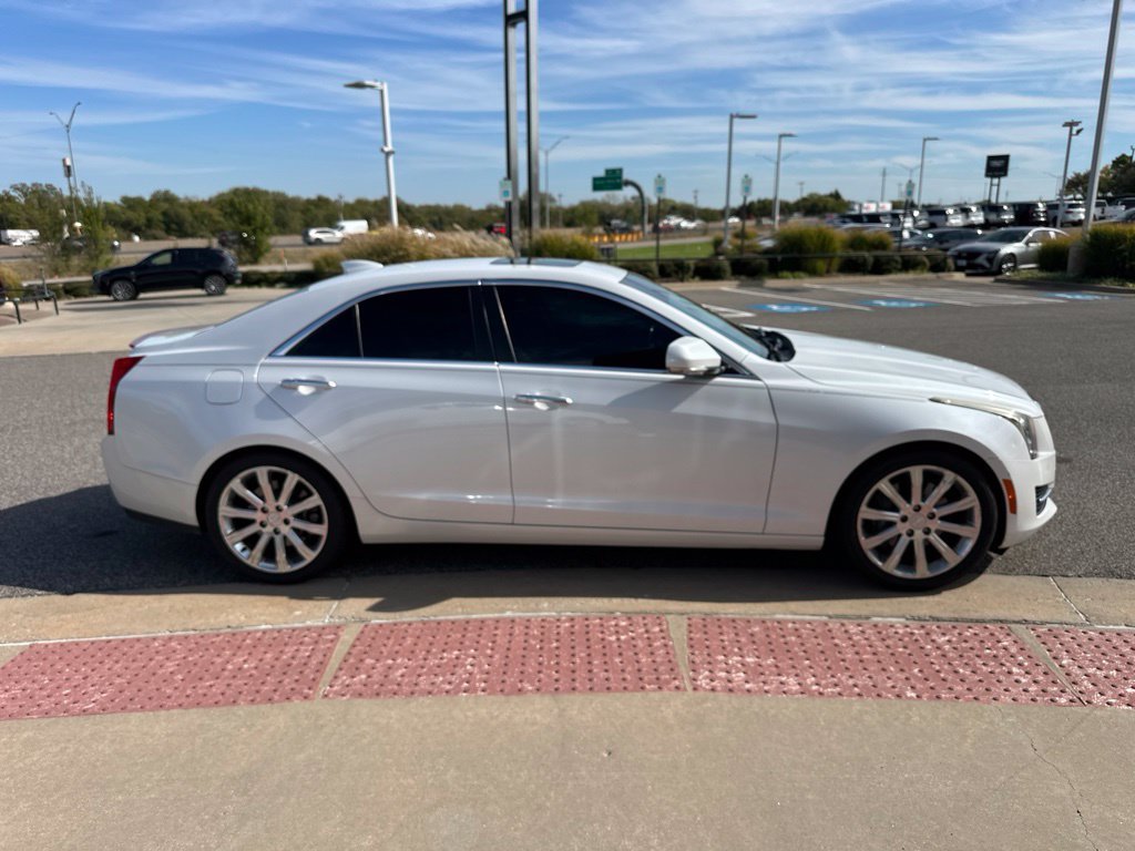 Used 2015 White Cadillac 2.5L Luxury image 11
