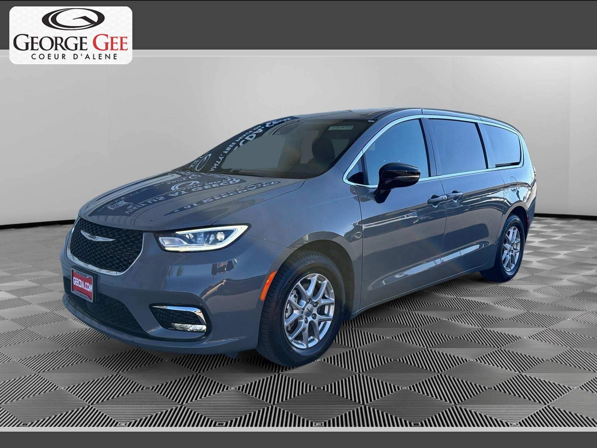 2025 Chrysler Pacifica