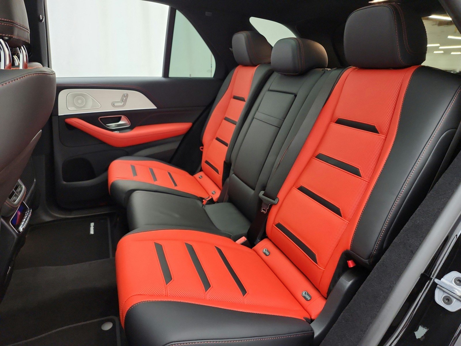 New 2027 Obsidian Black Metallic Mercedes-Benz AMG® GLE 53e 4MATIC+ SUV image 11