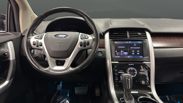 Used 2013 Tuxedo Black Metallic Ford Limited image 12