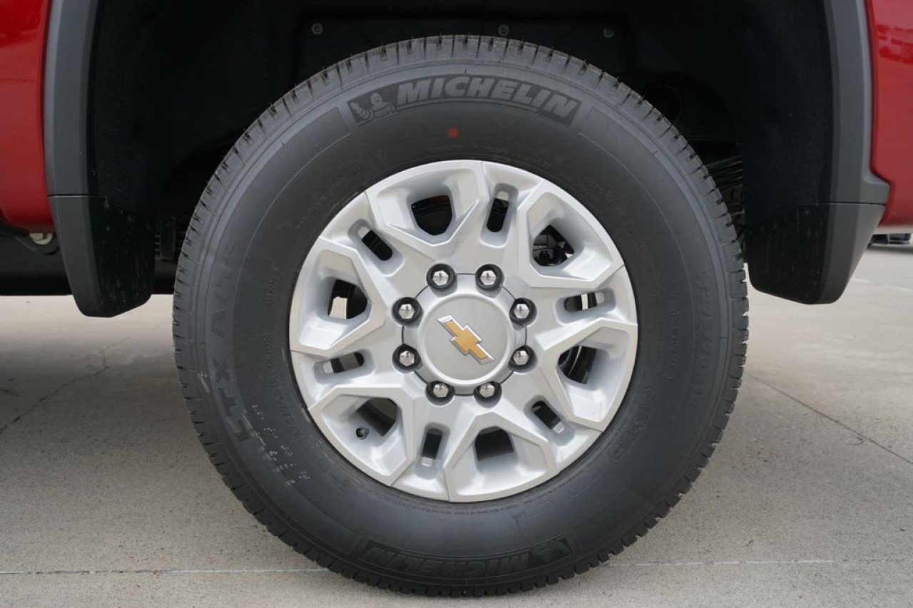 2026 Chevrolet Silverado 2500 HD LTZ - Photo 13