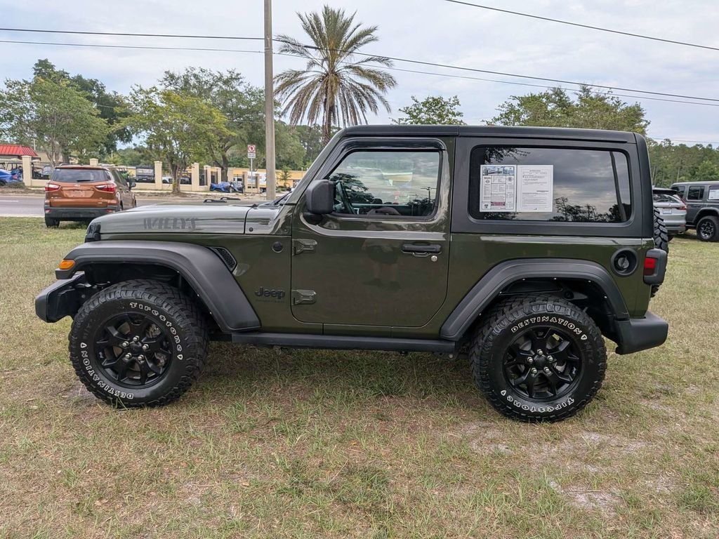 Used 2022 Green Jeep Willys image 6