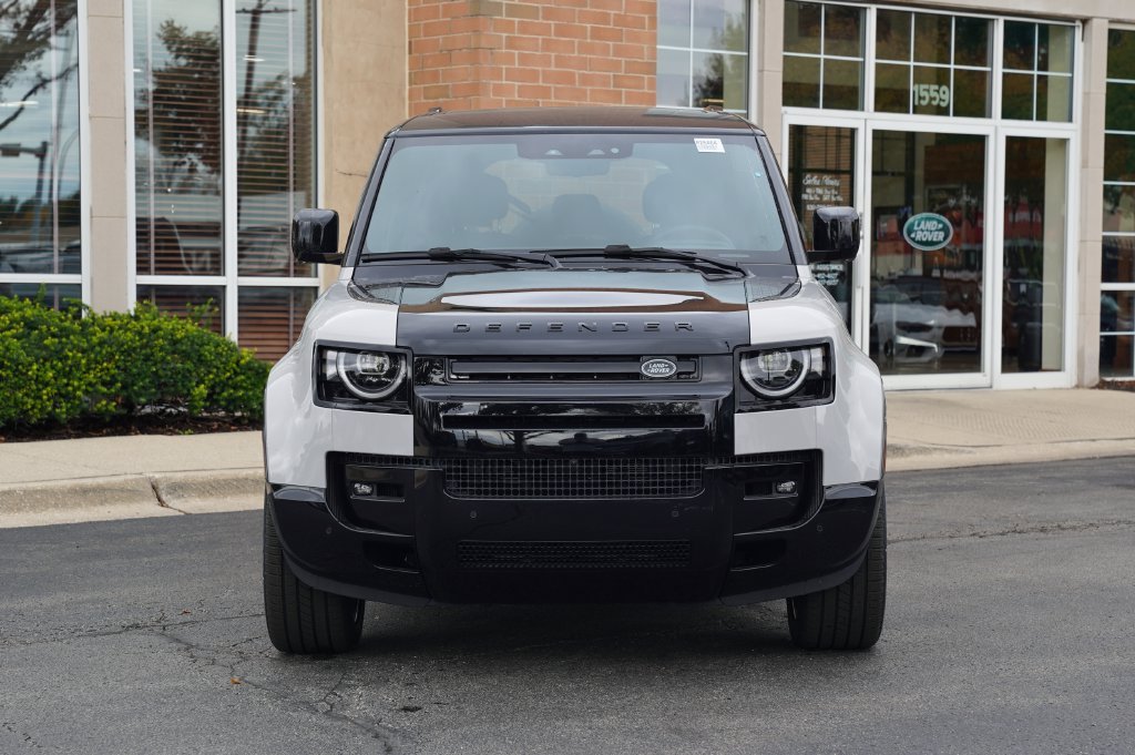 New 2026 Borasco Grey Land Rover X image 4