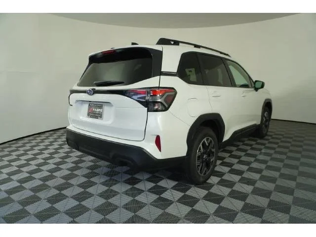 New 2026 CRYSTAL WHITE PEARL Subaru Premium image 7