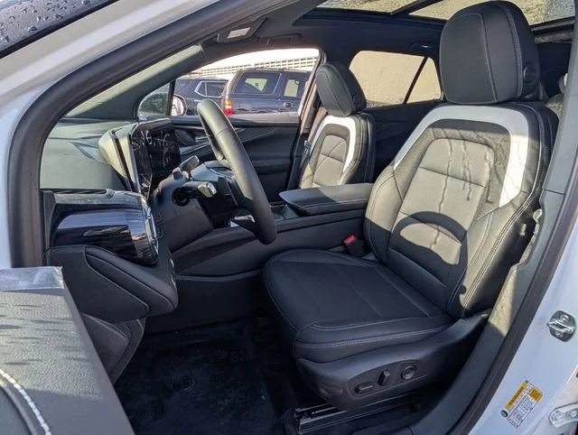 New 2026 Summit White Chevrolet LT image 4