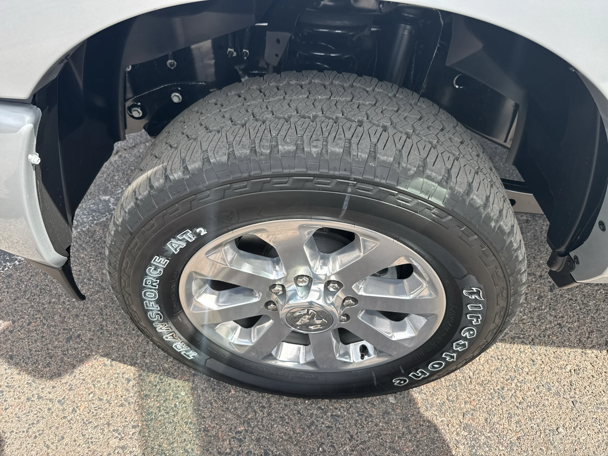 New 2027 Silver-Zynith Exterior Paint RAM Laramie image 30