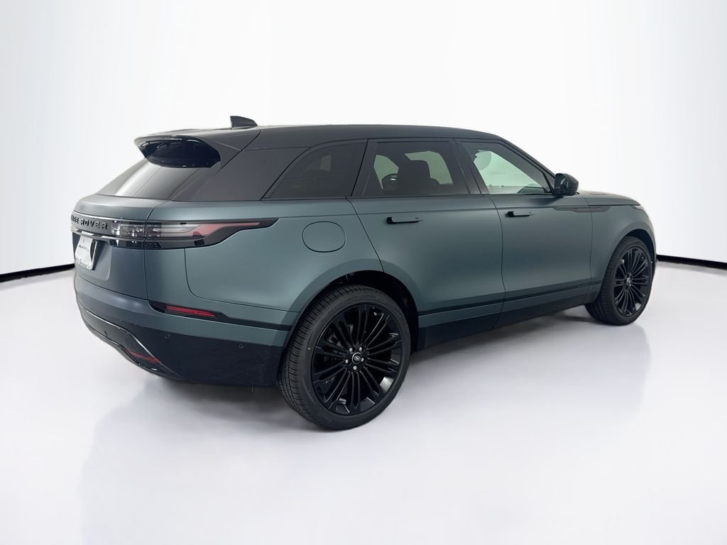 New 2026 Giola Green Land Rover Belgravia Edition image 5