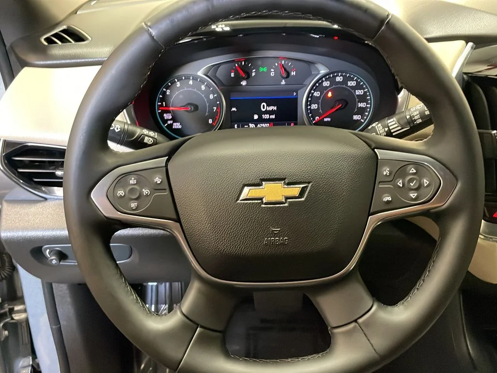 Used 2023 Gray Chevrolet LT image 37