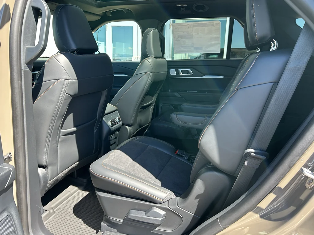 New 2026 MARSH GRAY Ford Tremor image 19