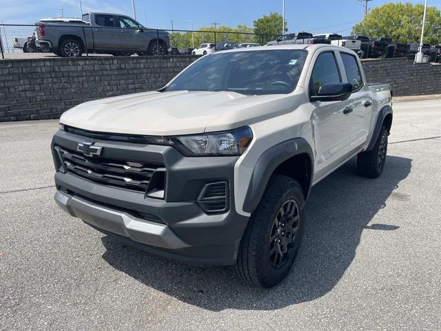Used 2026 White Chevrolet Trail Boss image 7
