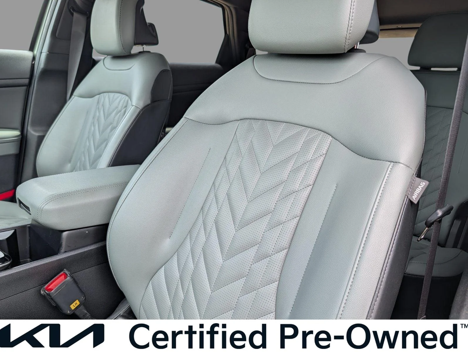 Used 2024 Jungle Green/Ebony Black Roof Kia X-Pro Prestige image 12