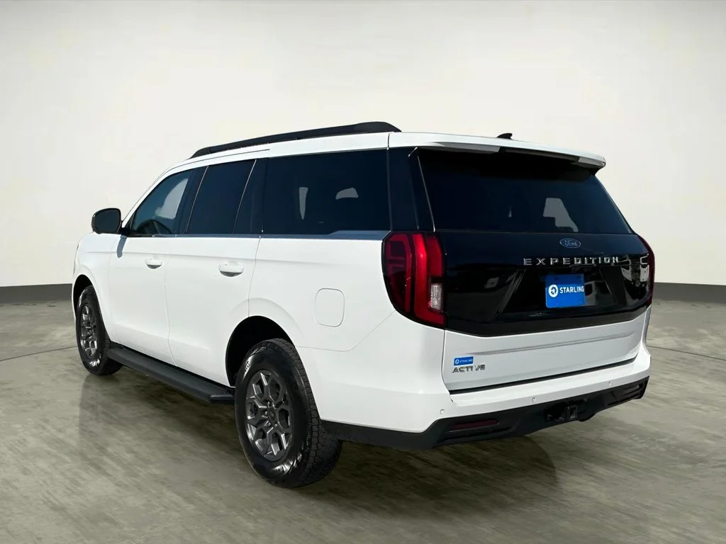 Used 2025 White Ford Active image 5