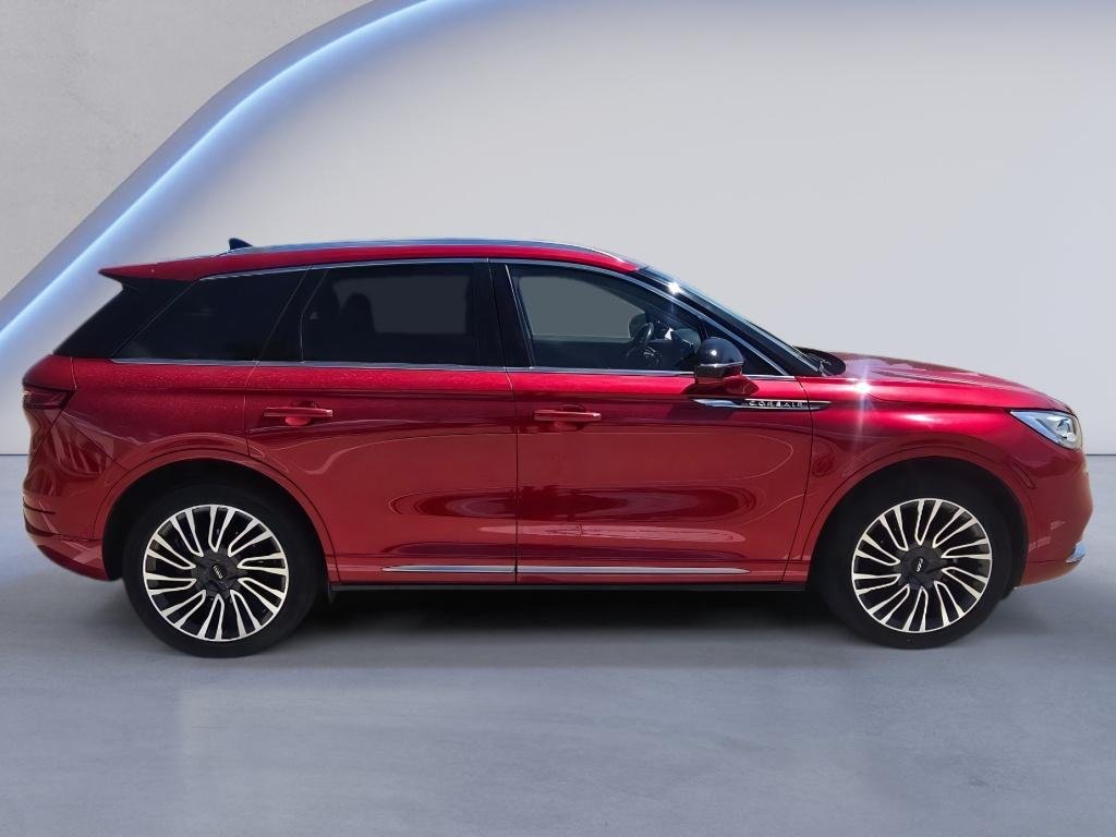 Used 2020 Red Carpet Lincoln Reserve image 6