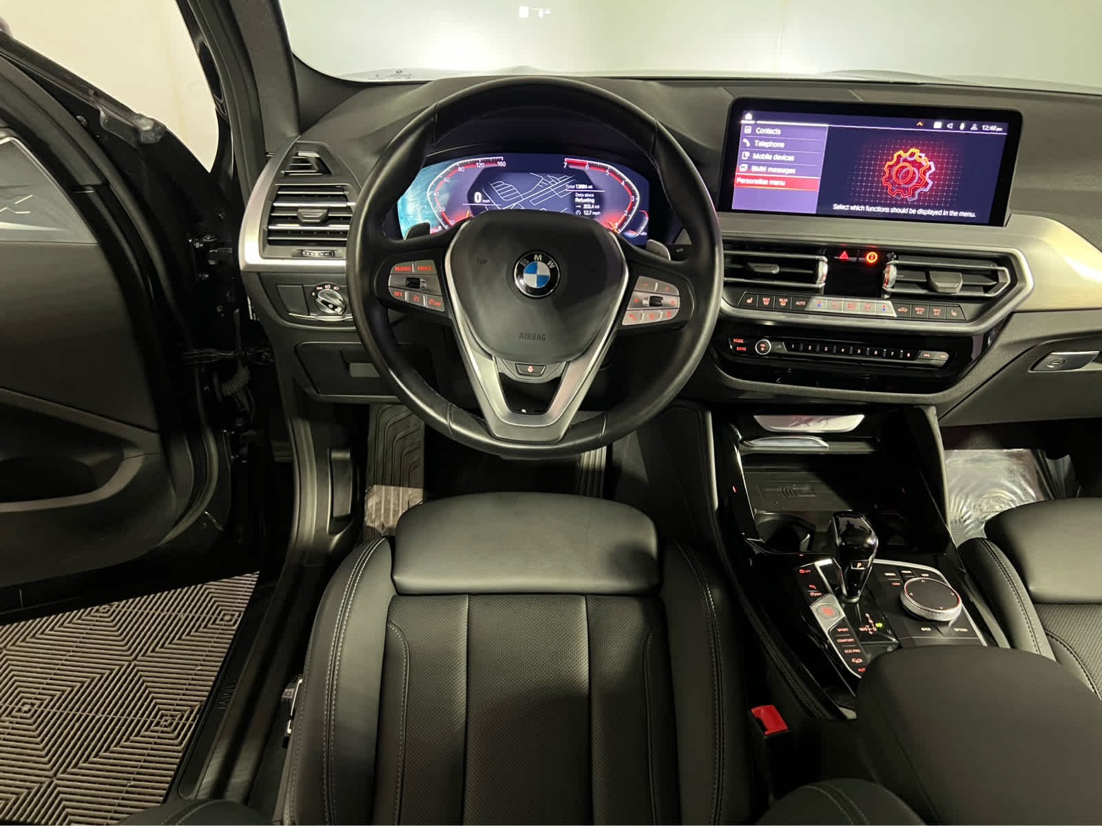Used 2025 Black Sapphire Metallic BMW xDrive30i image 14