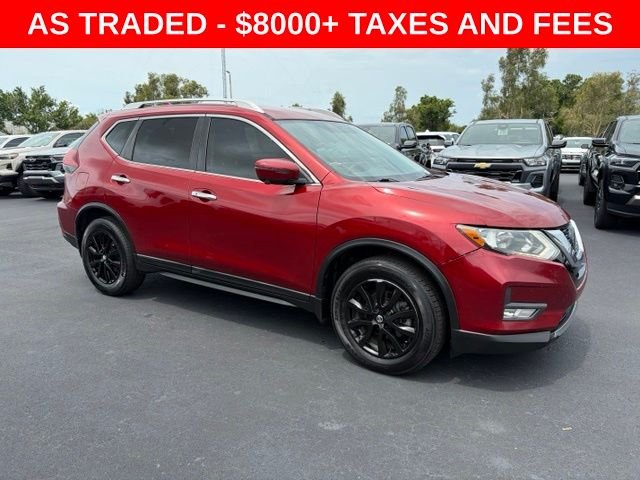 Used 2018 Red Nissan SV image 1