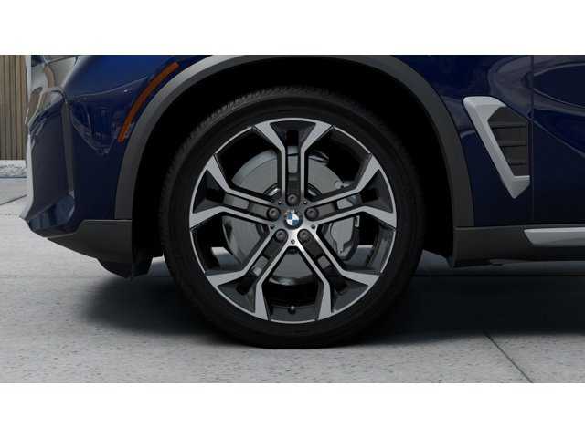 New 2026 Tanzanite Blue II Metallic BMW X5 40i image 7