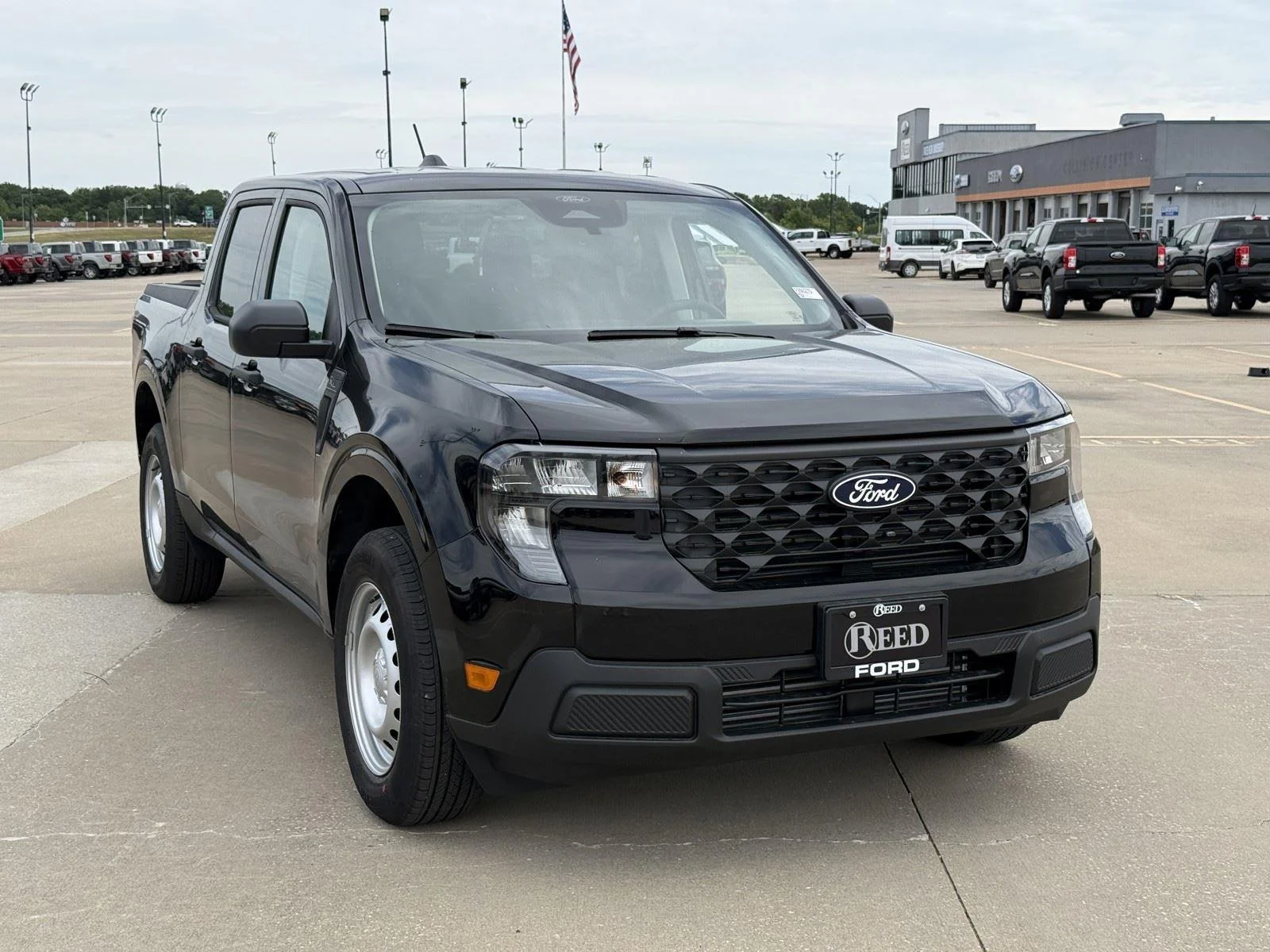 New 2026 Shadow Black Ford XL image 2