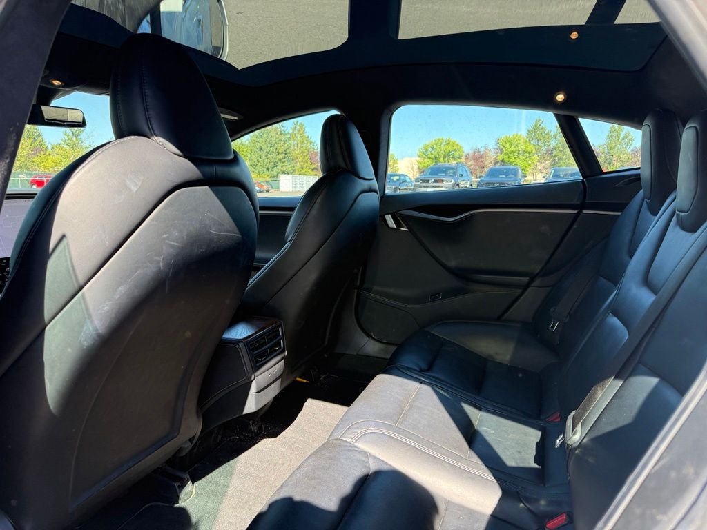 Used 2020 White Tesla Long Range Plus image 19