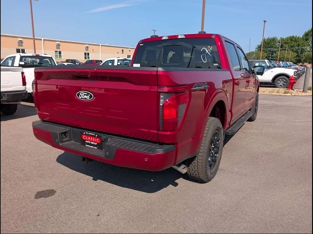 New 2026 Ruby Red Metallic Tinted Clearcoat Ford XLT image 3