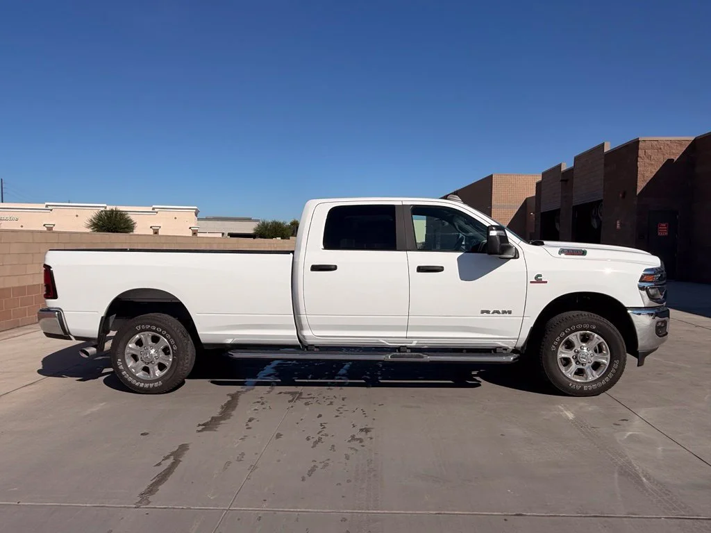 Certified Used 2026 White Ram Big Horn image 7