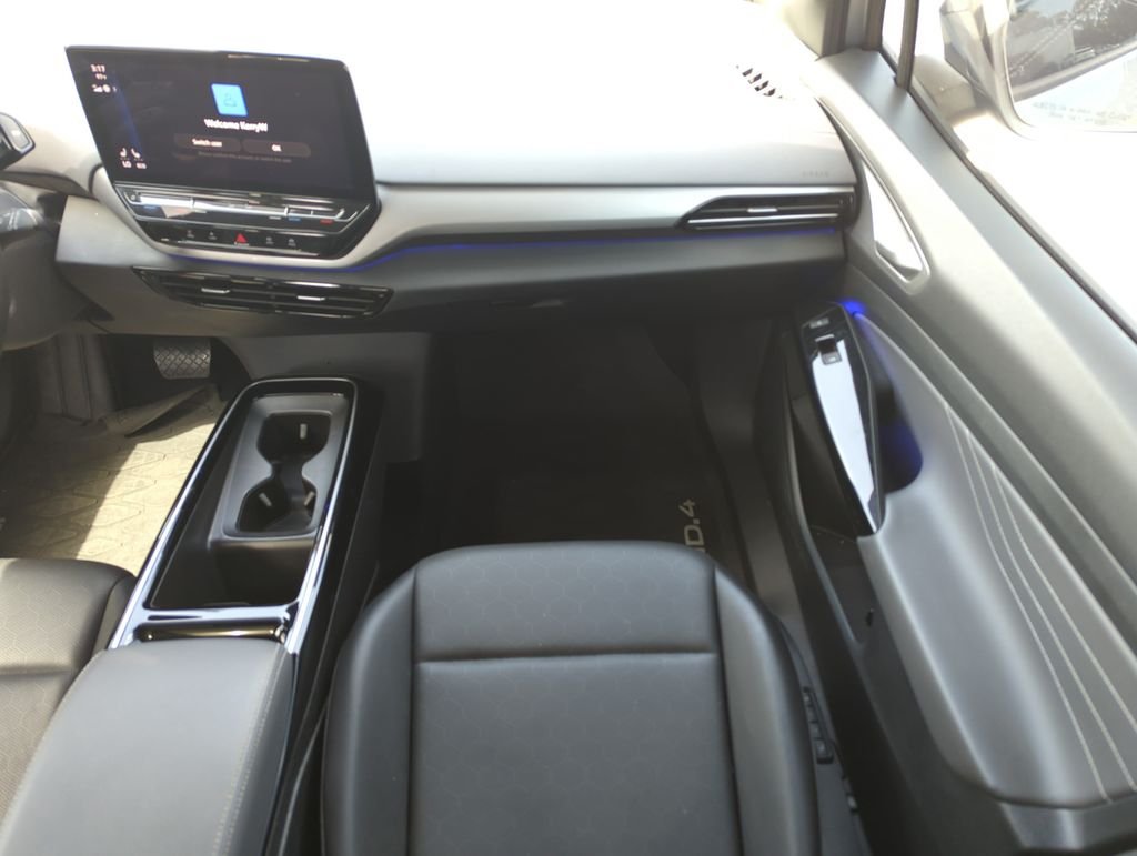 Used 2023 Silver Volkswagen Pro S image 16