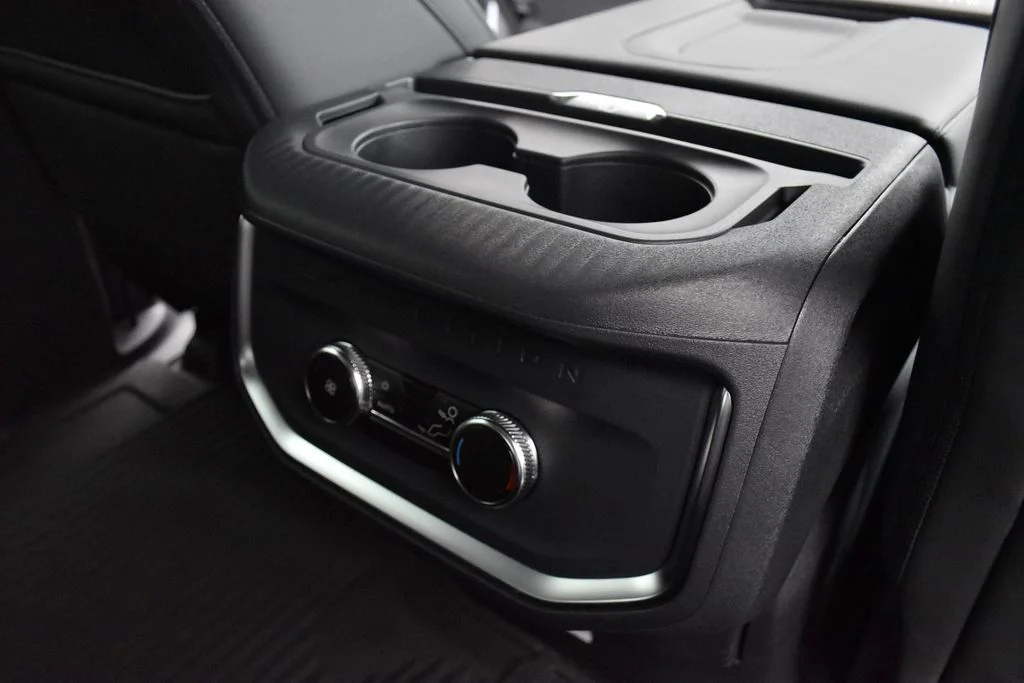 New 2027 Gray Ford Active image 21