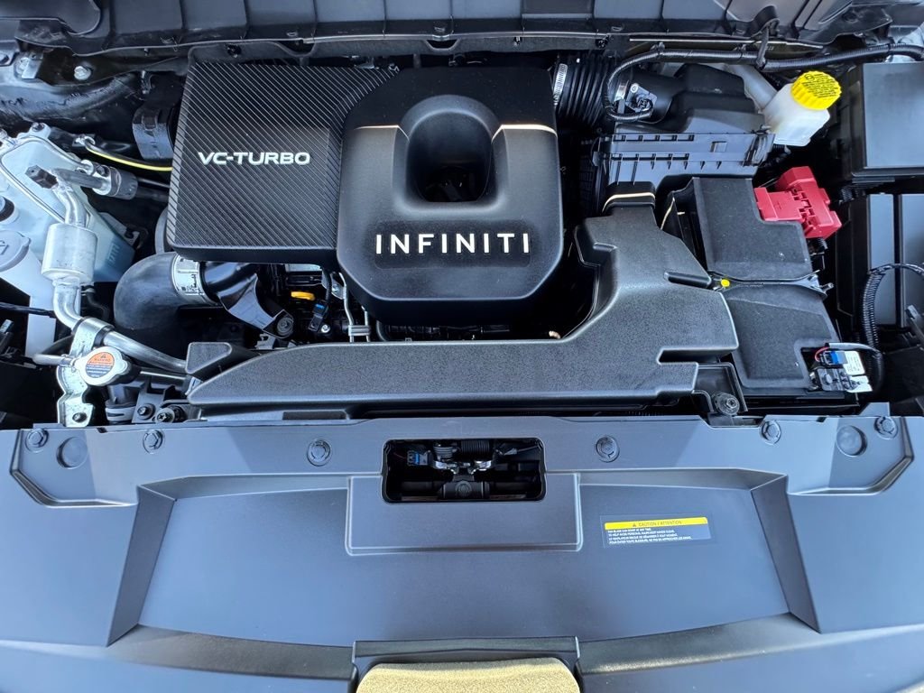 Used 2026 Mineral Black INFINITI LUXE image 34