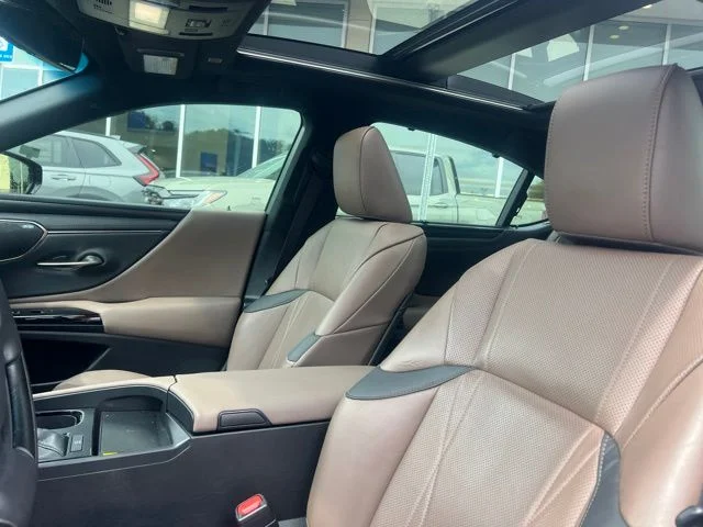 Used 2023 Matador Red Mica Lexus 350 Ultra Luxury image 14